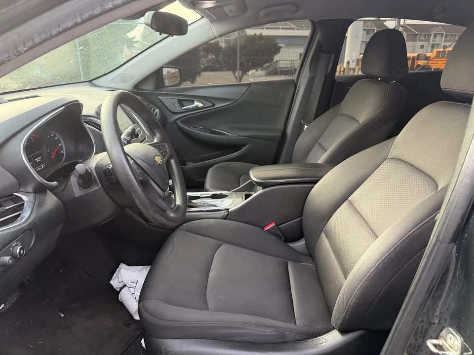 2018 Chevrolet Malibu - Image 9 of 14