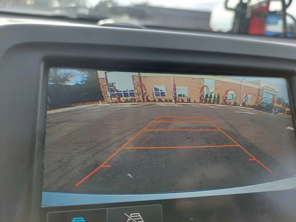 2018 Chevrolet Malibu - Image 10 of 18