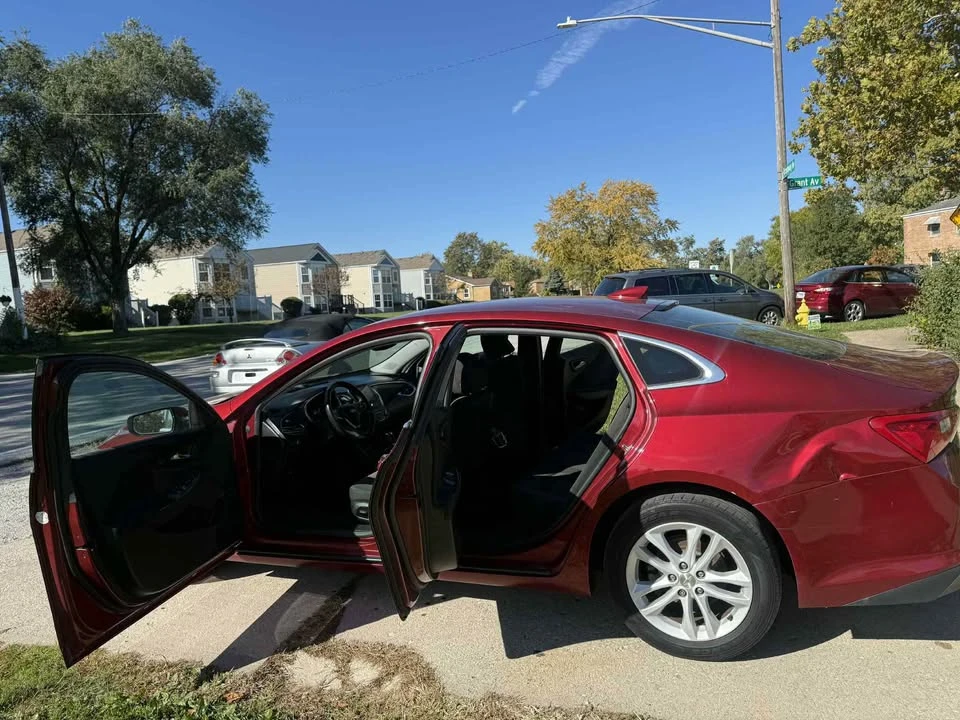 2018 Chevrolet Malibu - Image 11 of 13