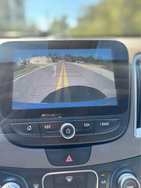 2018 Chevrolet Malibu - Image 12 of 13