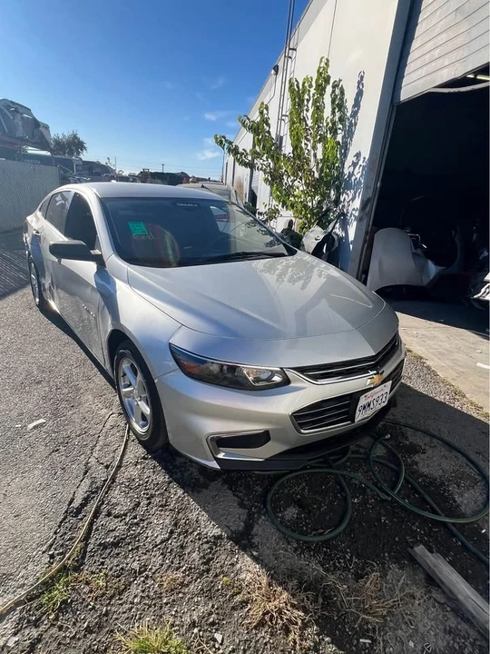2018 Chevrolet Malibu - Image 4 of 11