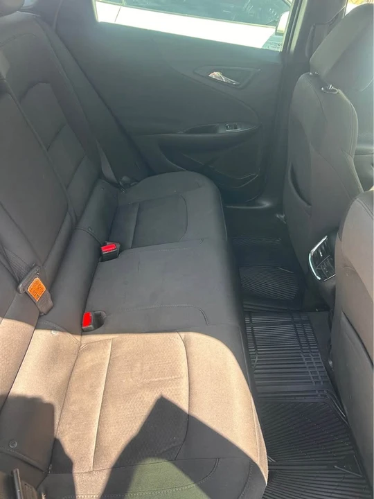 2018 Chevrolet Malibu - Image 9 of 9