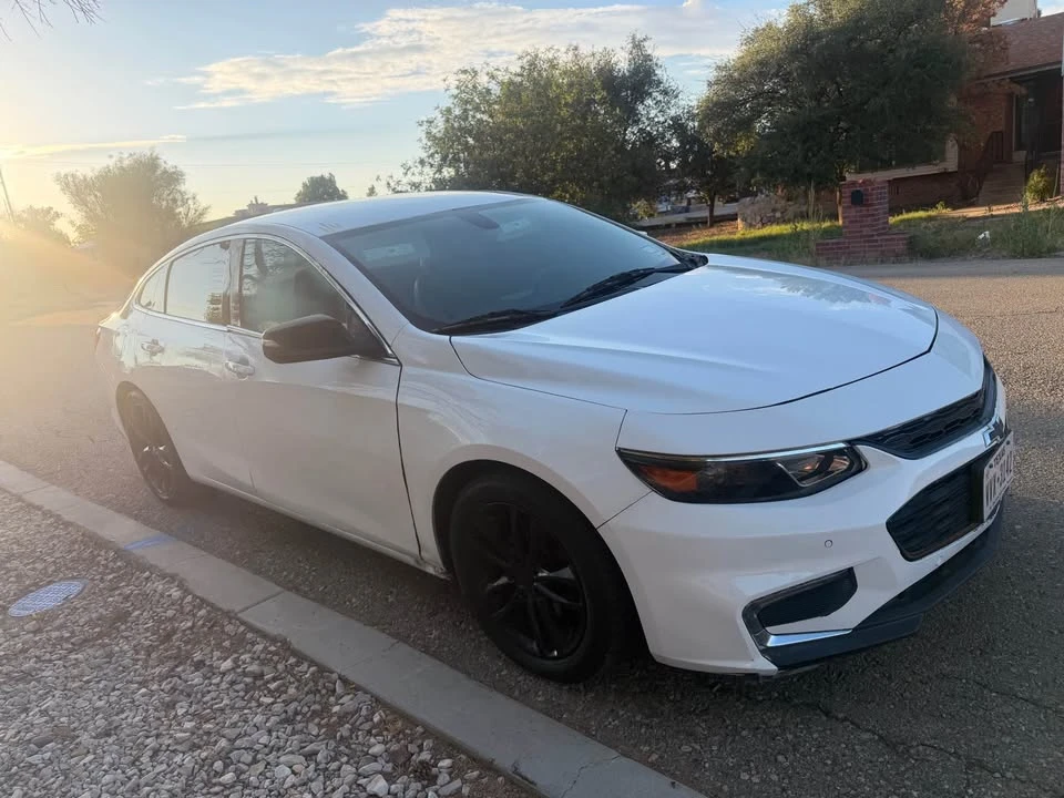 2018 Chevrolet Malibu - Image 2 of 7