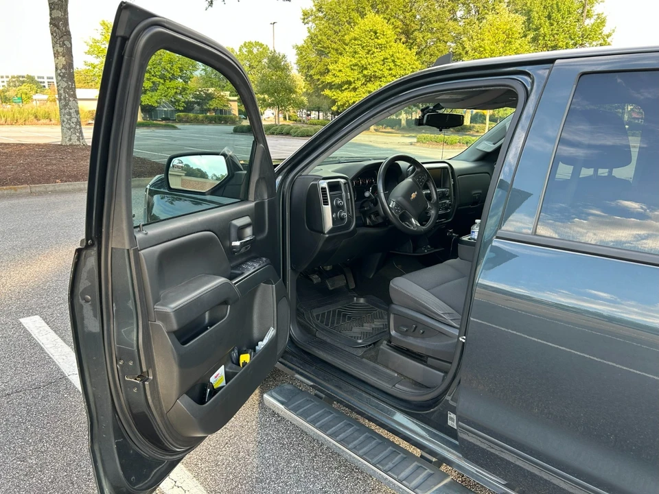 2018 Chevrolet Silverado 3rd Gen - Image 6 of 19