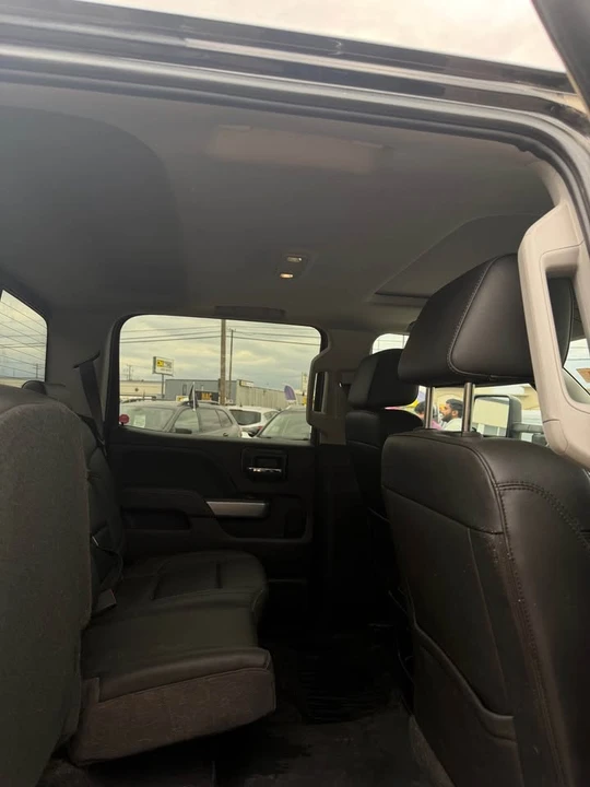 2018 Chevrolet Silverado - Image 12 of 12