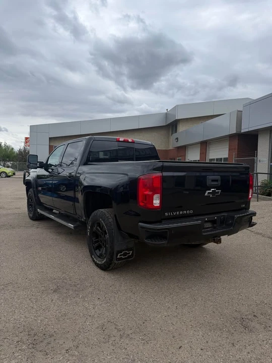 2018 Chevrolet Silverado - Image 6 of 12