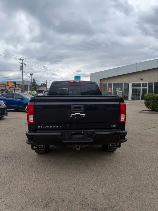 2018 Chevrolet Silverado - Image 5 of 12