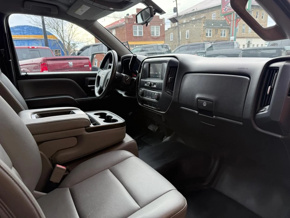 2018 Chevrolet Silverado 3rd Gen - Image 15 of 17
