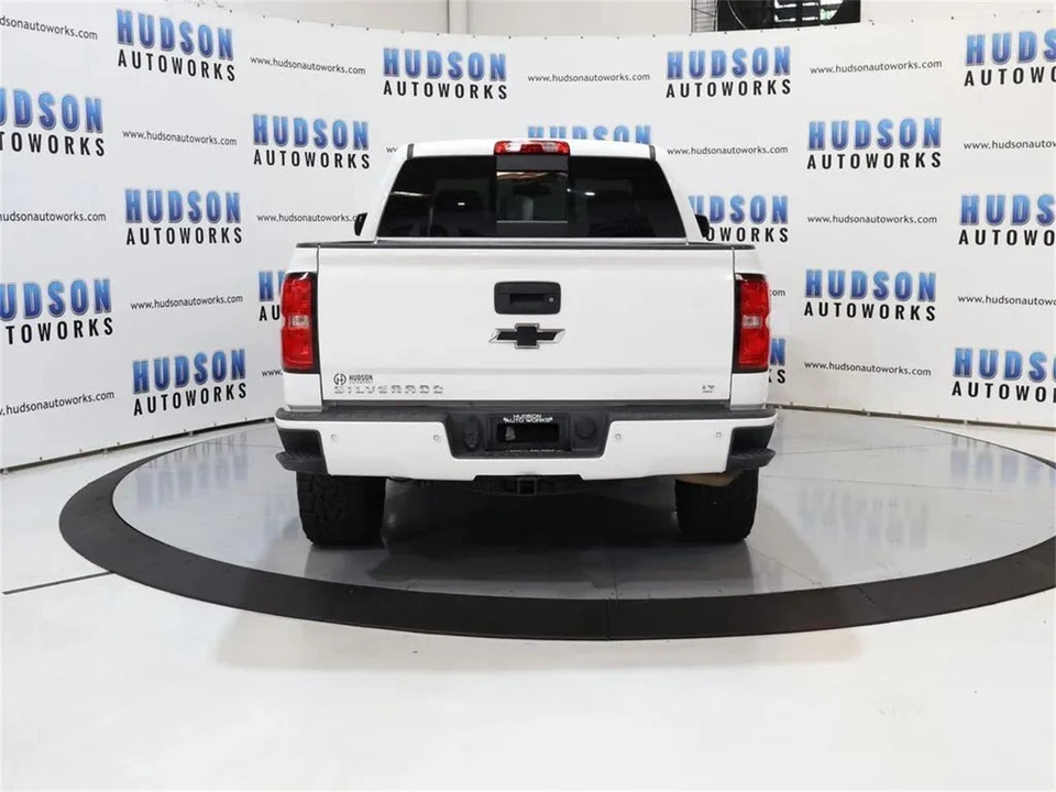 2018 Chevrolet Silverado 3rd Gen - Image 5 of 31