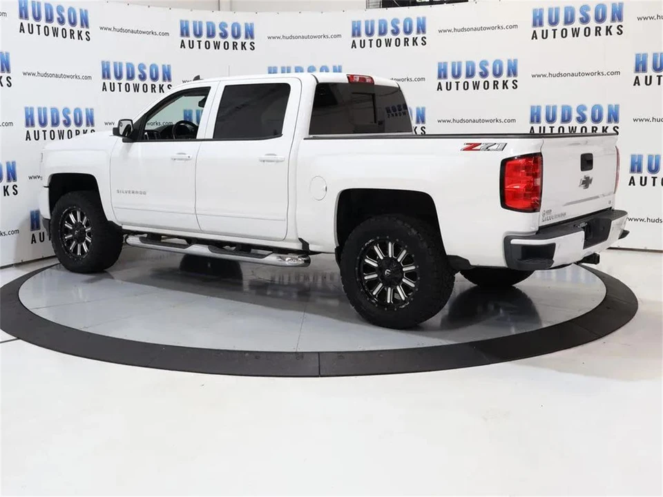 2018 Chevrolet Silverado 3rd Gen - Image 4 of 31