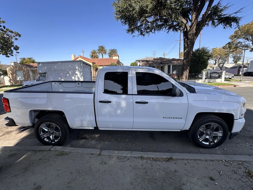 2018 Chevrolet Silverado 3rd Gen - Image 2 of 8