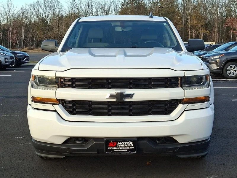 2018 Chevrolet Silverado 3rd Gen - Image 2 of 12