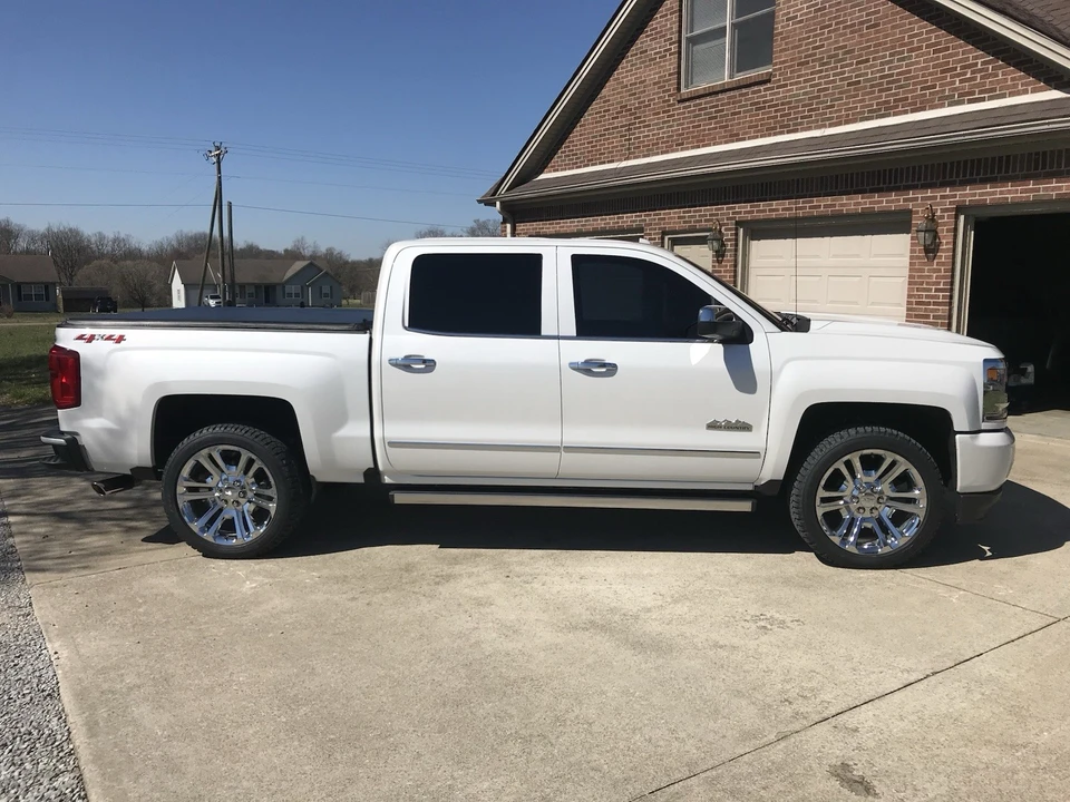 2018 Chevrolet Silverado 3rd Gen - Image 2 of 21