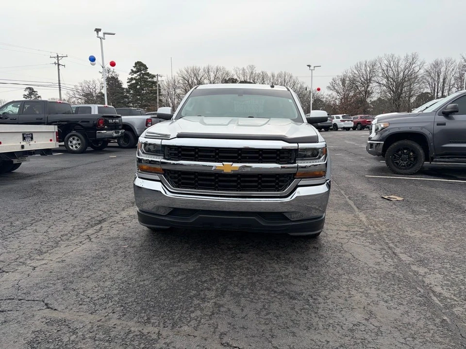2018 Chevrolet Silverado 3rd Gen - Image 2 of 12