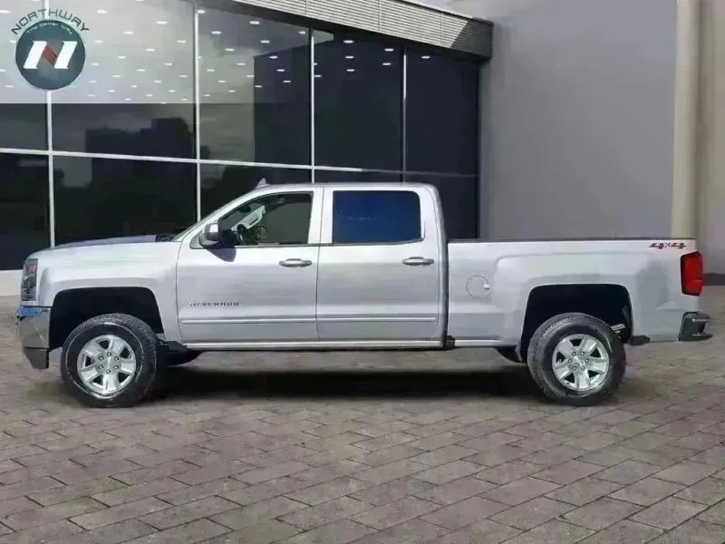 2018 Chevrolet Silverado 2nd Gen - Image 2 of 12