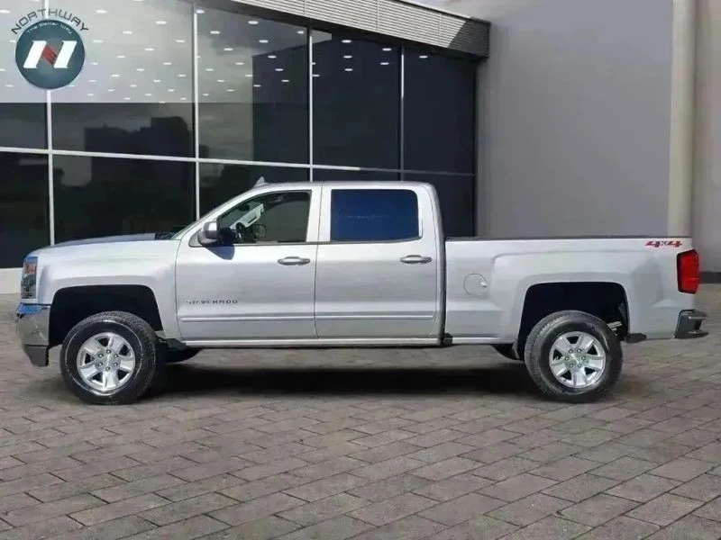 2018 Chevrolet Silverado 2nd Gen - Image 2 of 12