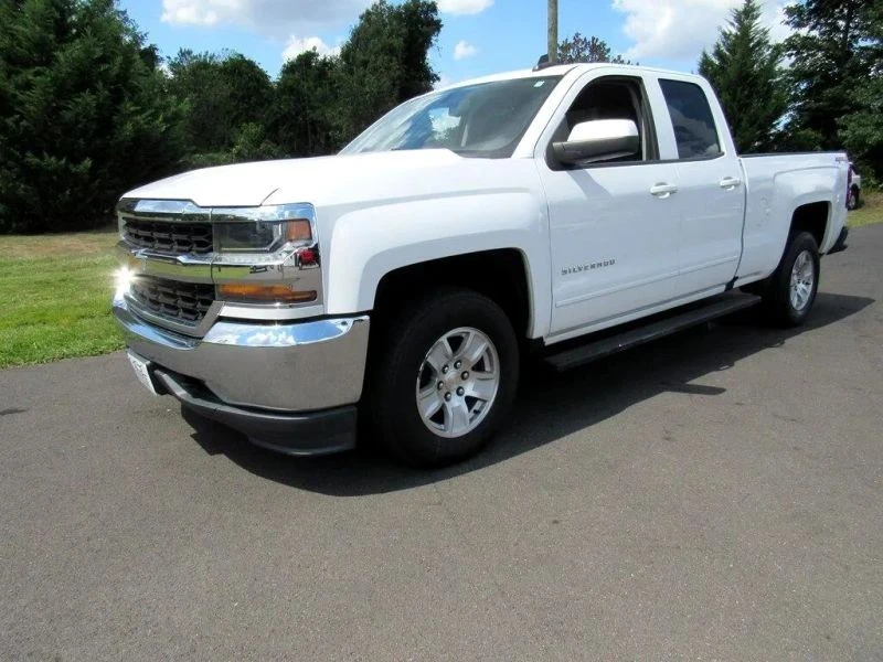 2018 Chevrolet Silverado 3rd Gen - Image 2 of 12
