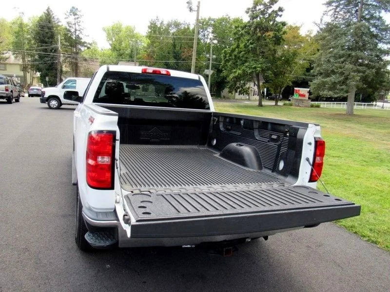 2018 Chevrolet Silverado 3rd Gen - Image 9 of 12