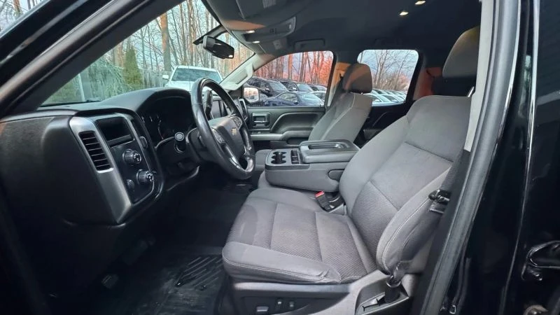 2018 Chevrolet Silverado 3rd Gen - Image 11 of 12