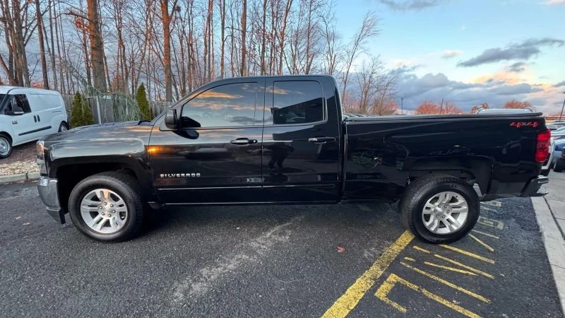 2018 Chevrolet Silverado 3rd Gen - Image 3 of 12