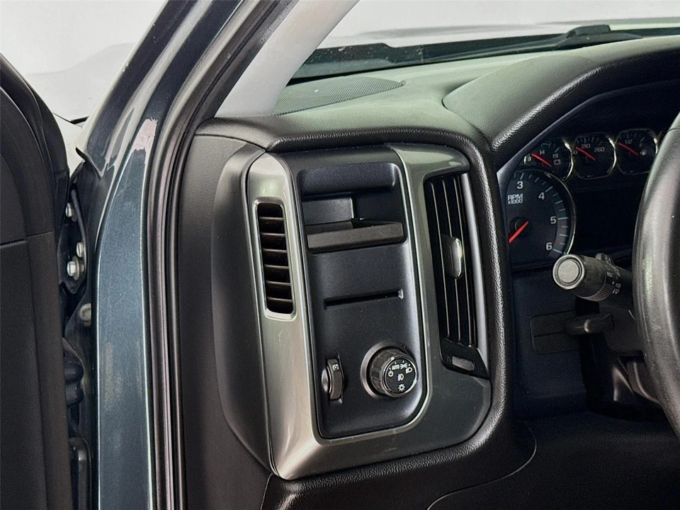 2018 Chevrolet Silverado 3rd Gen - Image 7 of 14