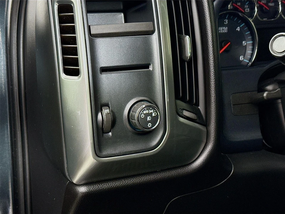 2018 Chevrolet Silverado 3rd Gen - Image 10 of 21