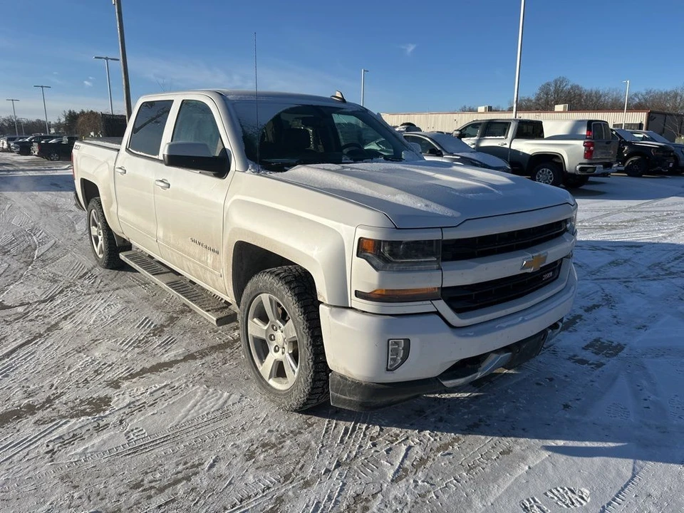 2018 Chevrolet Silverado 3rd Gen - Image 5 of 12