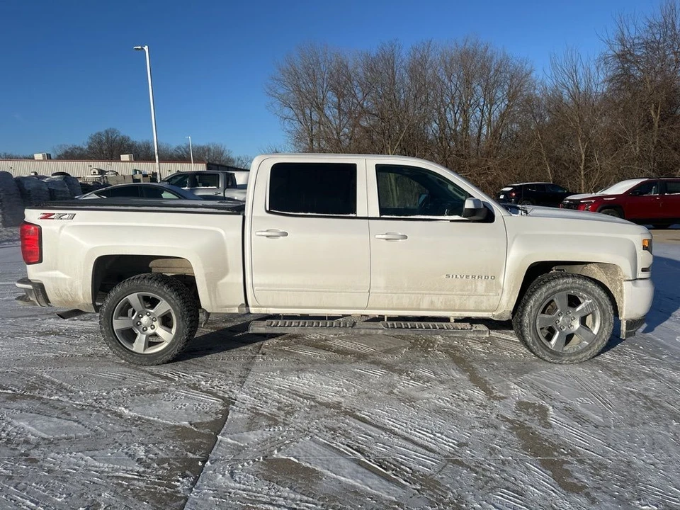 2018 Chevrolet Silverado 3rd Gen - Image 6 of 12