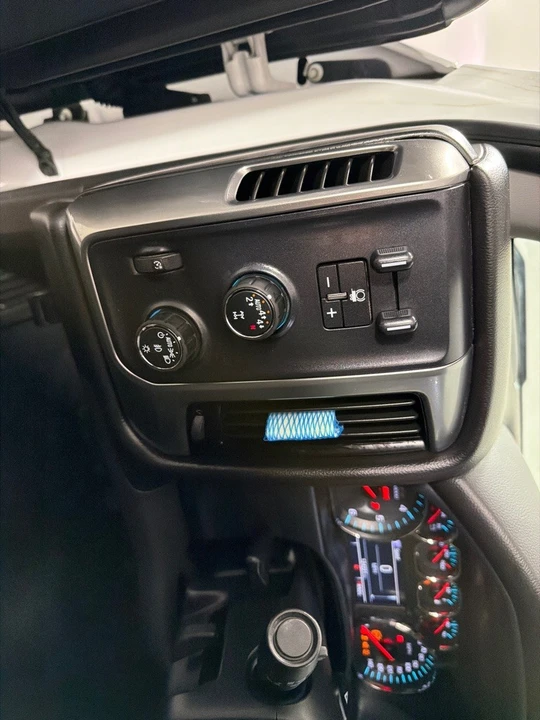 2018 Chevrolet Silverado 3rd Gen - Image 14 of 21