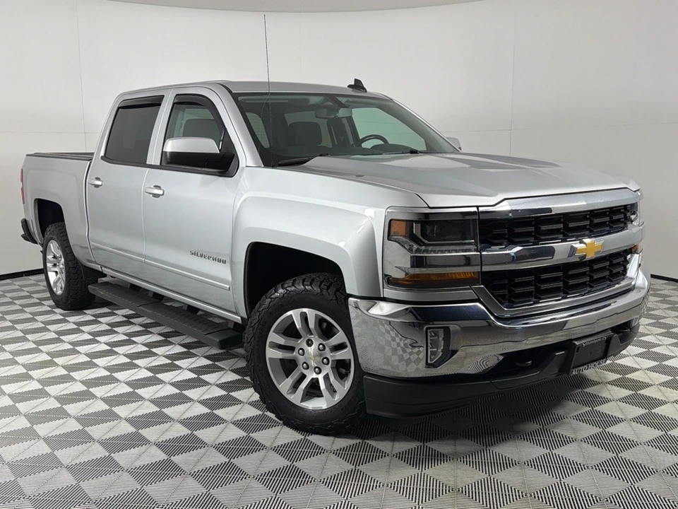 2018 Chevrolet Silverado 3rd Gen - Image 2 of 21