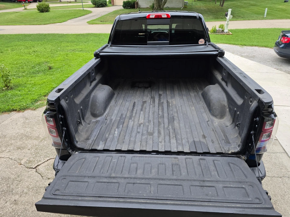 2018 Chevrolet Silverado 2nd Gen - Image 11 of 31
