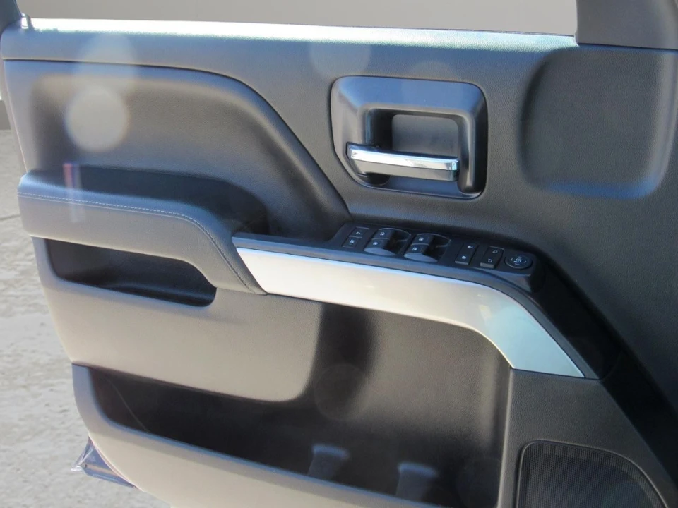 2018 Chevrolet Silverado 3rd Gen - Image 19 of 31