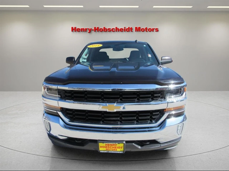 2018 Chevrolet Silverado 3rd Gen - Image 2 of 31