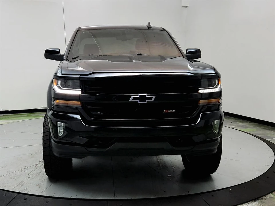 2018 Chevrolet Silverado 3rd Gen - Image 2 of 12