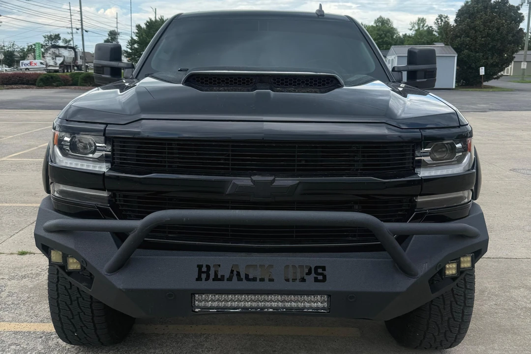 2018 Chevrolet Silverado 3rd Gen - Image 2 of 31