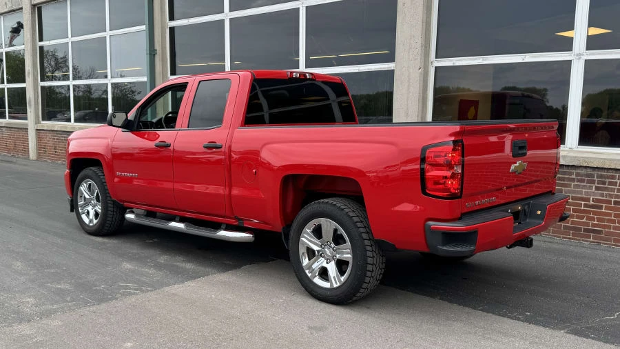 2018 Chevrolet Silverado 3rd Gen - Image 3 of 9