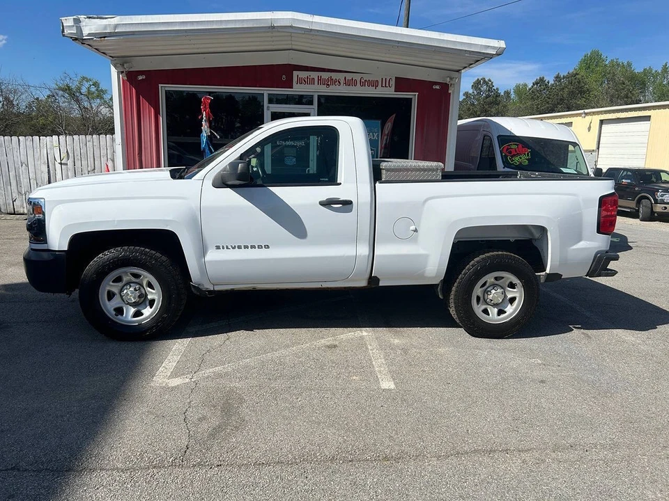2018 Chevrolet Silverado 3rd Gen - Image 2 of 18