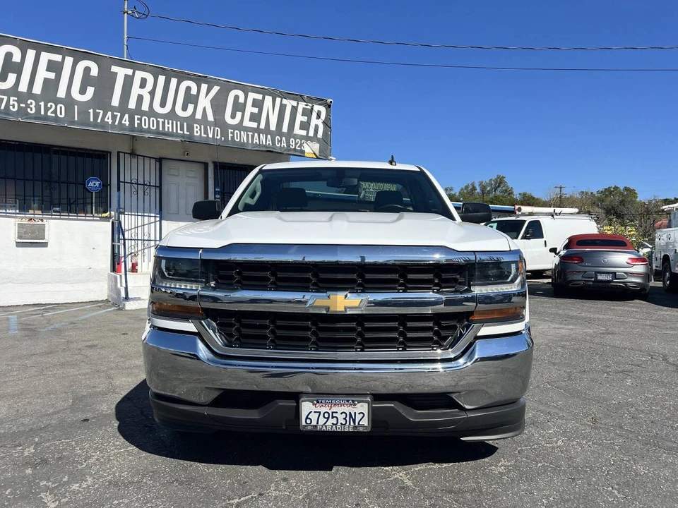 2018 Chevrolet Silverado 2nd Gen - Image 2 of 18