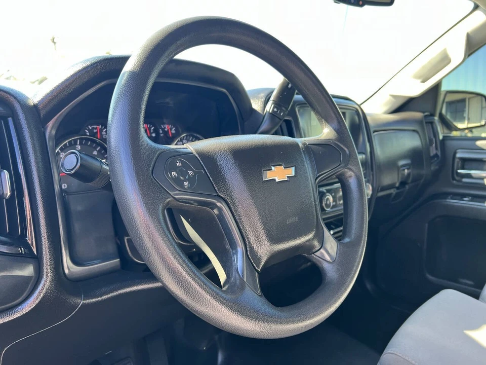 2018 Chevrolet Silverado 2nd Gen - Image 16 of 18