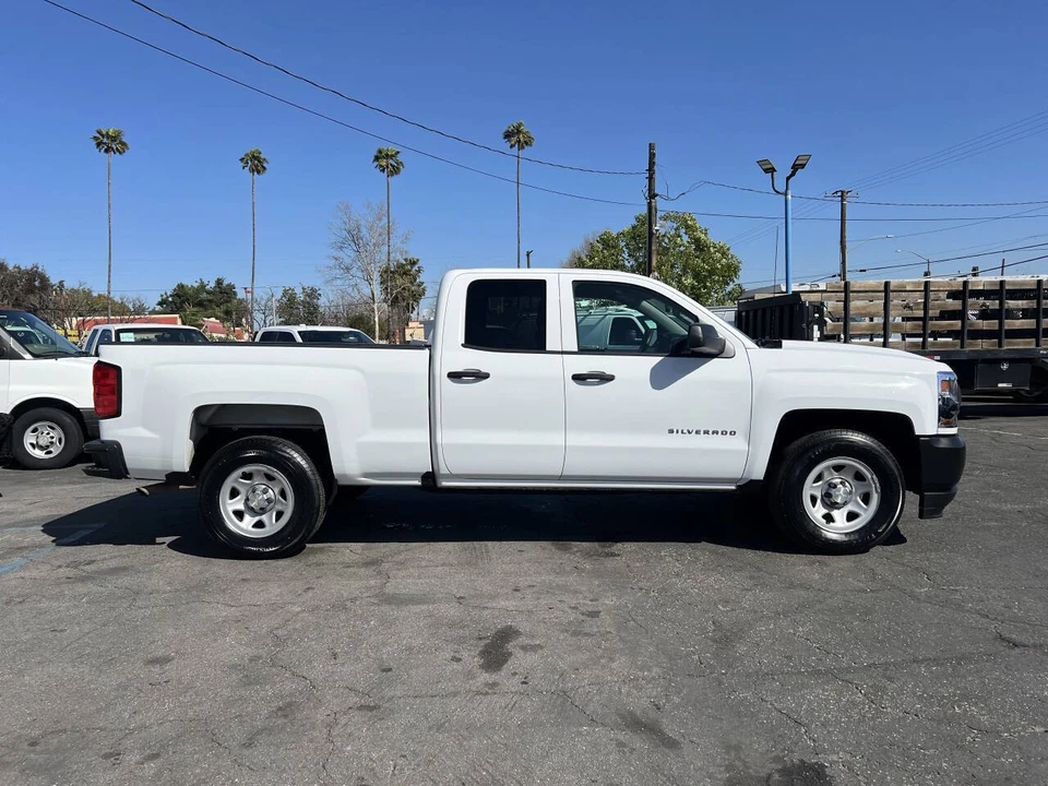 2018 Chevrolet Silverado 3rd Gen - Image 4 of 21