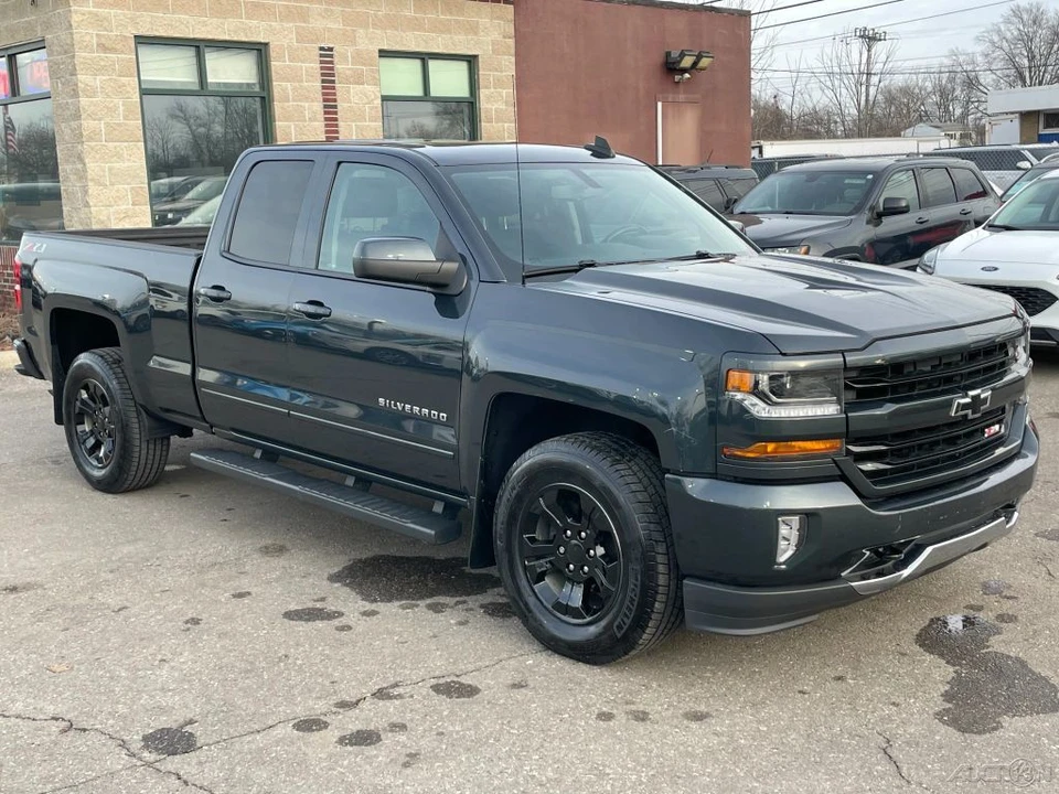 2018 Chevrolet Silverado 3rd Gen - Image 3 of 12