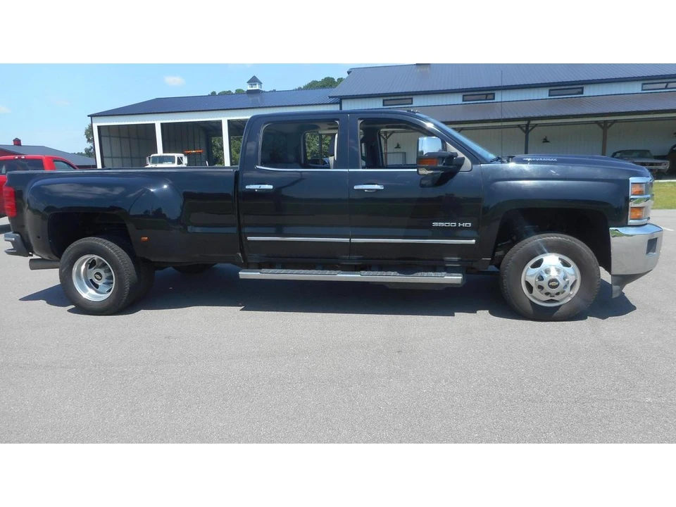 2018 Chevrolet Silverado 3rd Gen - Image 6 of 16