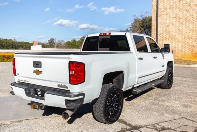 2018 Chevrolet Silverado Heavy Duty 3rd Gen - Image 15 of 21