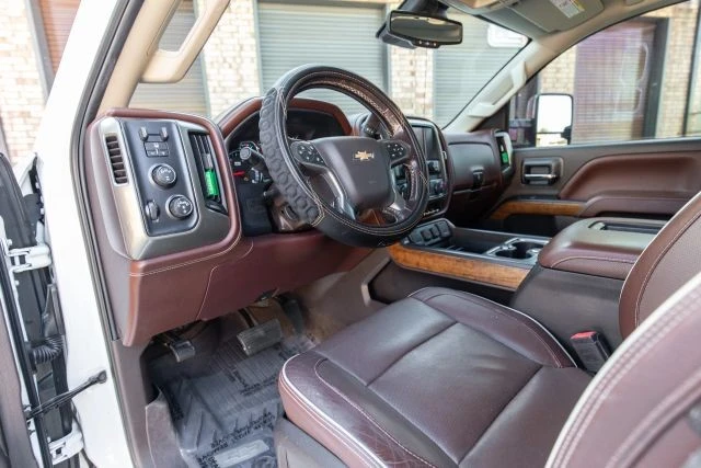 2018 Chevrolet Silverado Heavy Duty 3rd Gen - Image 18 of 21