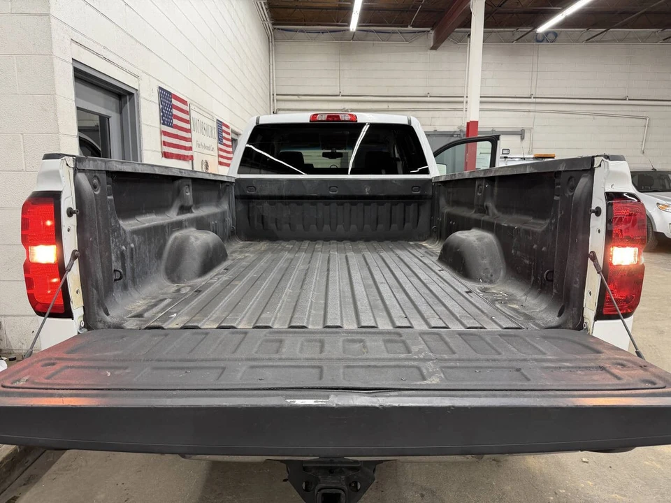 2018 Chevrolet Silverado Heavy Duty 3rd Gen - Image 18 of 21
