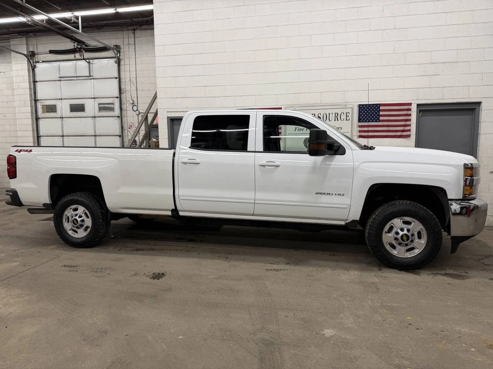 2018 Chevrolet Silverado Heavy Duty 3rd Gen - Image 11 of 21