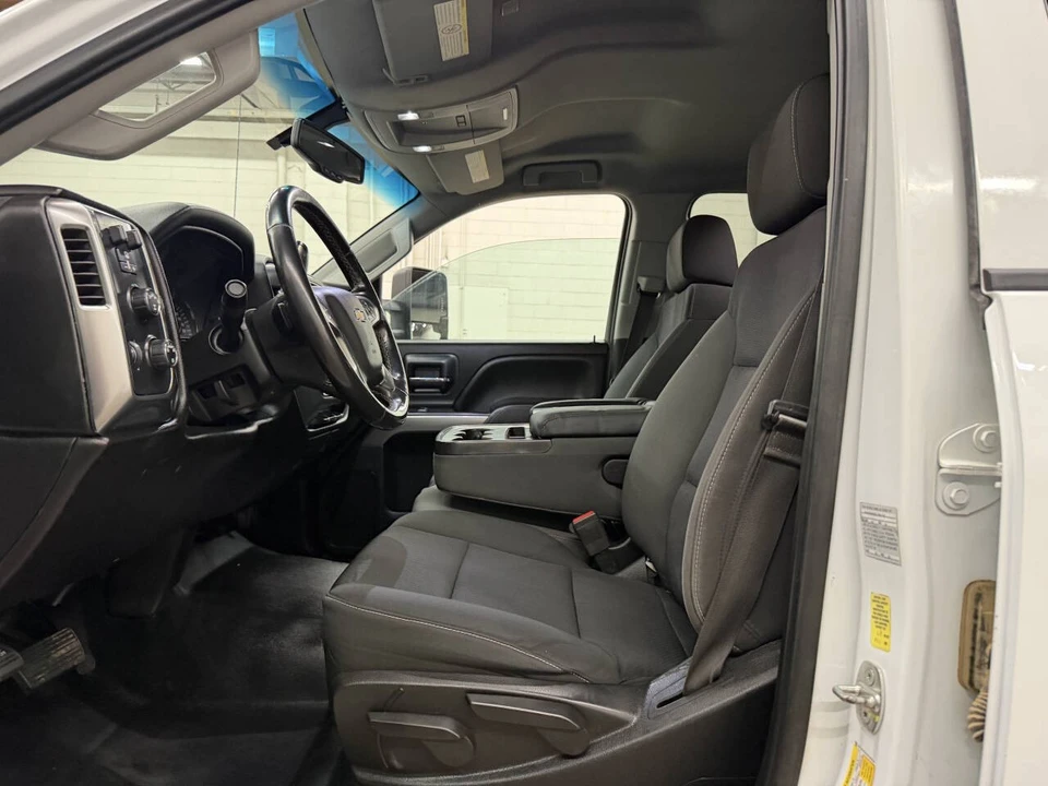 2018 Chevrolet Silverado Heavy Duty 3rd Gen - Image 5 of 21