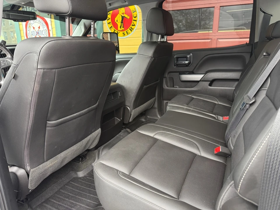 2018 Chevrolet Silverado Heavy Duty 3rd Gen - Image 15 of 21