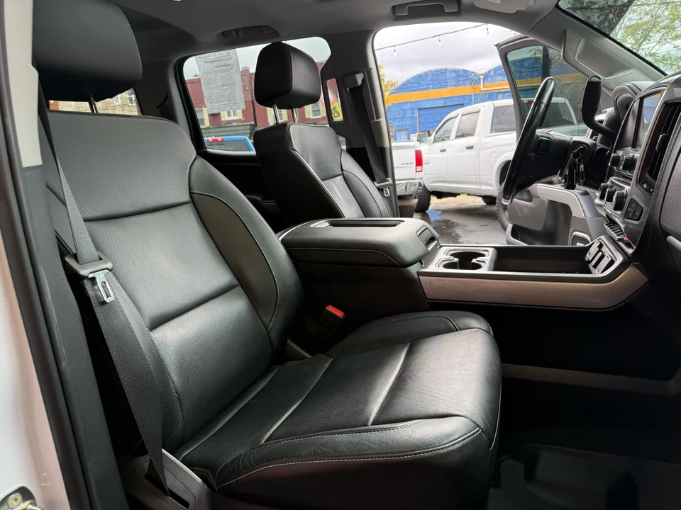 2018 Chevrolet Silverado Heavy Duty 3rd Gen - Image 20 of 21