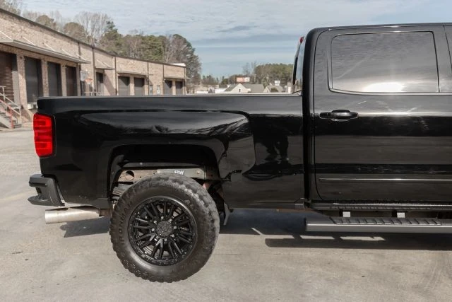 2018 Chevrolet Silverado Heavy Duty 3rd Gen - Image 15 of 21